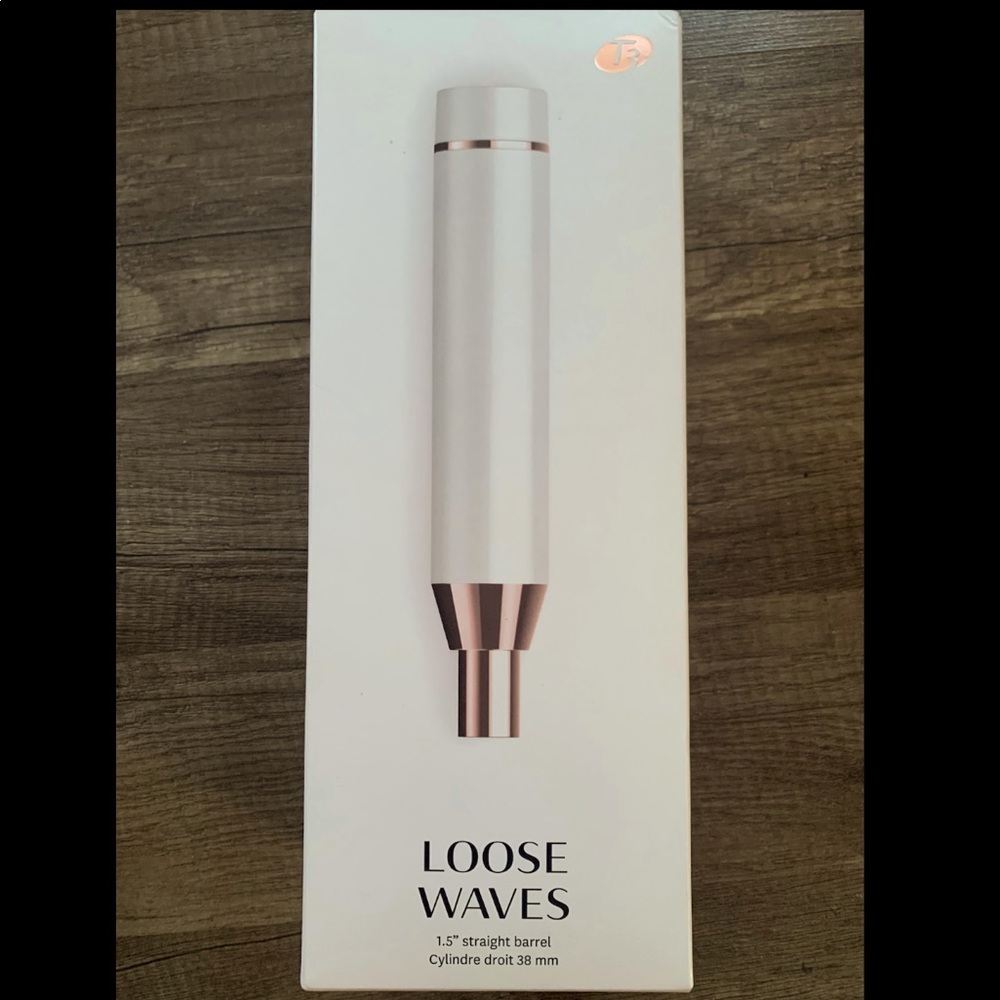 🤩2 for $70🤩 NWT T3 1.5” Loose Waves Straight Barrel